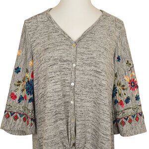 Fig and Flower Womens Blouse L Gray Tie-Front Embroidered 3/4 Sleeves V-Neck Top
